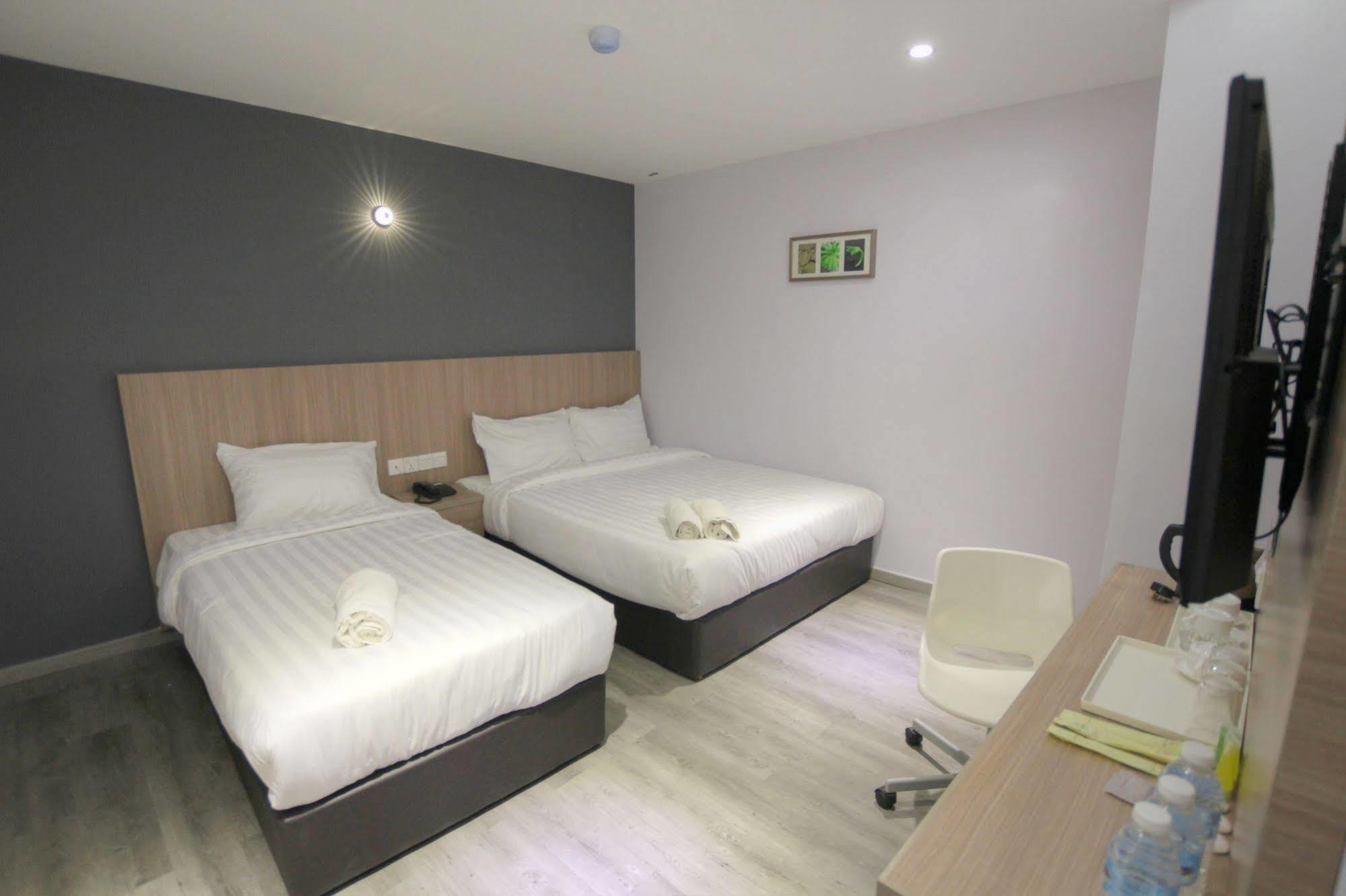 Hotel 99 Pusat Bandar פוצ'ונג מראה חיצוני תמונה